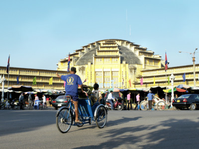 Central Market (Phsar Thmei)