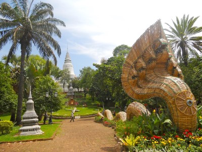 Wat Phnom hill in Phnom Penh