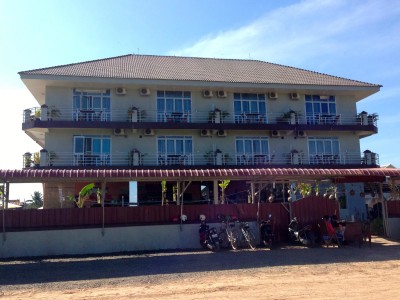 River Dolphin Hotel overview